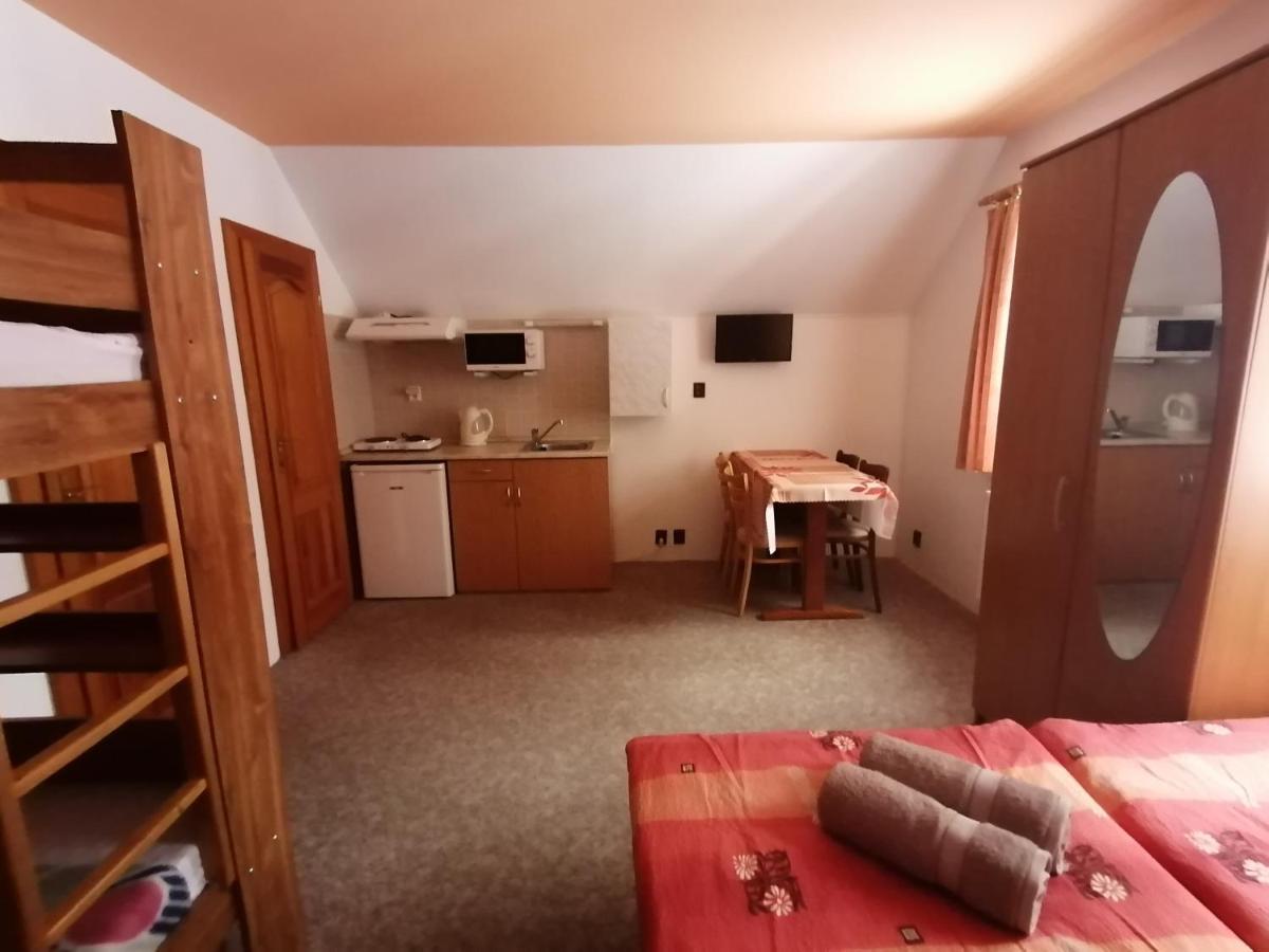 Apartmany 670 Pod Lysou Horou Рокицани Экстерьер фото